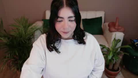 Snapshot of scarletmoon_fever chatting on September 2025 11:54:01 AM Luna. online show from September 2025 11:54:01 AM
