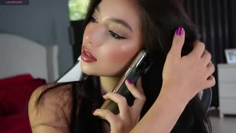 juli online show from October 2025 09:35:02 PM