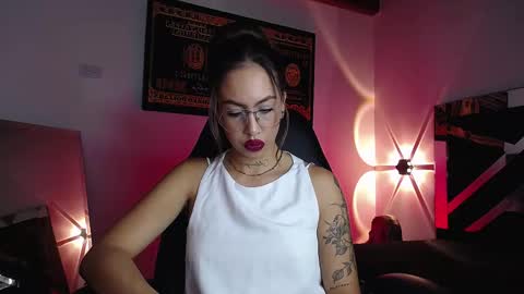 Scarlett online show from September 2025 02:31:01 PM