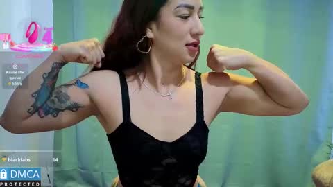 Snapshot of scarlett_fire5 chatting on November 2025 04:19:01 PM scarlett_fire5 online show from November 2025 04:19:01 PM