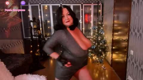 Scarlett online show from December 2024 06:09:02 PM