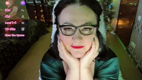 Scarlett online show from December 2024 09:39:01 PM