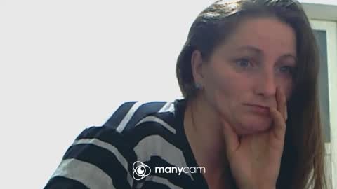 scarlett_queen01 online show from November 2025 03:05:01 AM