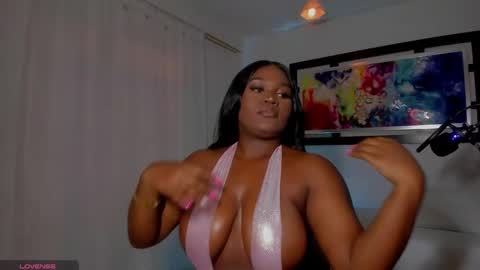 Snapshot of scarlett_rios19 chatting on October 2025 10:40:02 PM Scarlett Rios19 online show from October 2025 10:40:02 PM