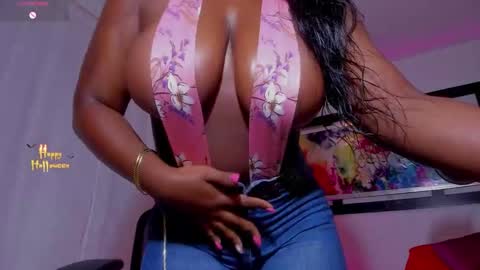 Snapshot of scarlett_rios19 chatting on October 2025 09:36:02 PM Scarlett Rios19 online show from October 2025 09:36:02 PM