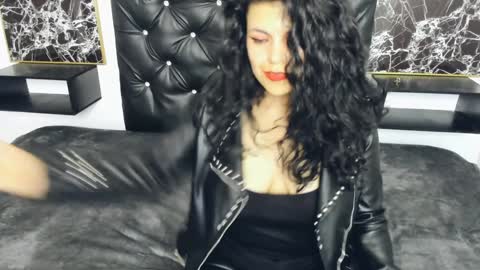 Scarlett online show from December 2024 05:55:02 PM
