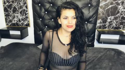 Scarlett online show from December 2024 02:46:02 PM
