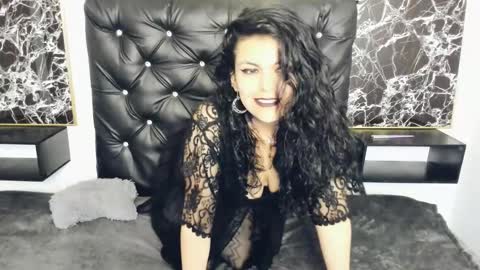 Scarlett online show from February 2025 04:07:01 PM
