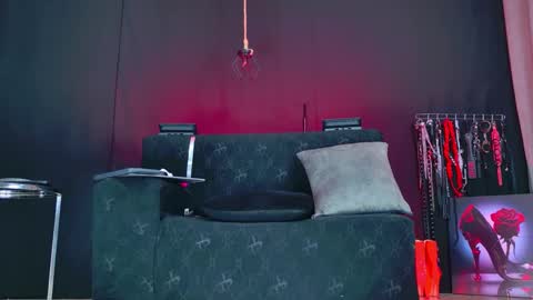 Marisol  online show from October 2025 12:15:02 PM