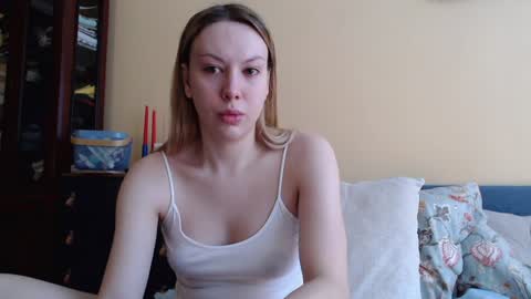 Scarlett online show from December 2024 09:44:01 AM