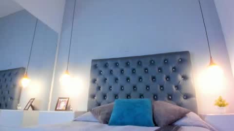 Scarlett online show from September 2025 12:19:01 PM