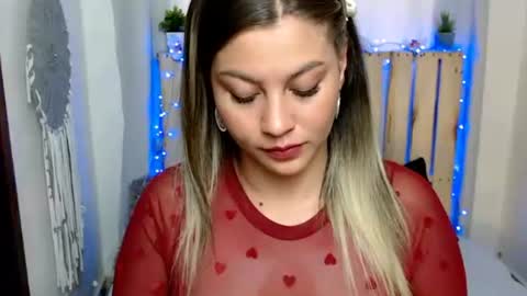 Snapshot of scarlettjoyy chatting on October 2025 10:49:01 AM scarlettjoyy online show from October 2025 10:49:01 AM