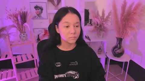 scarlettmurr online show from September 2025 07:00:01 AM