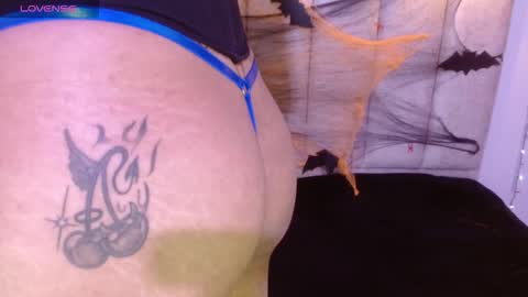 Scarlett online show from October 2025 05:07:01 AM