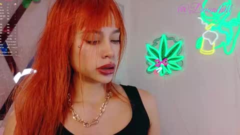 Snapshot of scarlettrusso1 chatting on October 2025 09:04:01 PM Scarlett online show from October 2025 09:04:01 PM