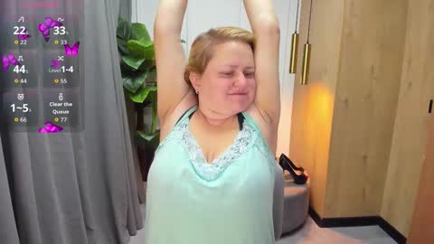 Snapshot of scarlettsoft chatting on October 2025 05:28:01 AM Scarlett online show from October 2025 05:28:01 AM