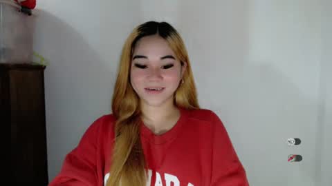 Snapshot of scarletvamp chatting on October 2025 11:57:02 PM scarletvamp online show from October 2025 11:57:02 PM