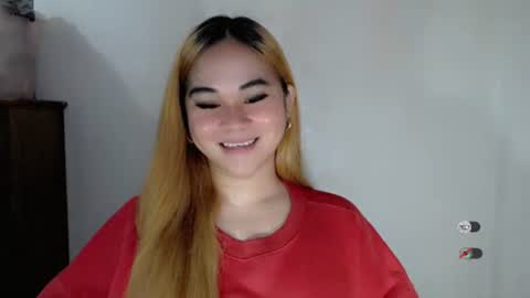 Snapshot of scarletvamp chatting on October 2025 10:55:02 PM scarletvamp online show from October 2025 10:55:02 PM