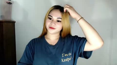 Snapshot of scarletvamp chatting on October 2025 01:03:01 AM scarletvamp online show from October 2025 01:03:01 AM