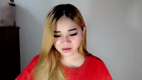 Snapshot of scarletvamp chatting on October 2025 12:20:01 PM scarletvamp online show from October 2025 12:20:01 PM