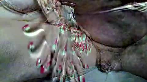 Snapshot of schatzle chatting on January 2025 12:33:01 AM schatzle online show from January 2025 12:33:01 AM