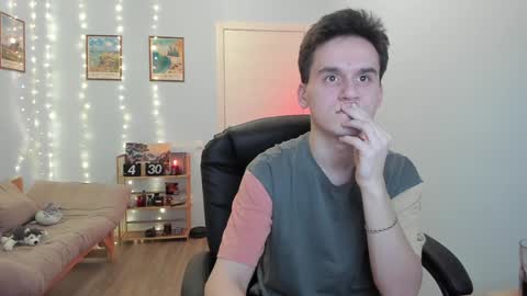 Thomas brunette and Alex blond online show from December 2024 08:53:02 PM