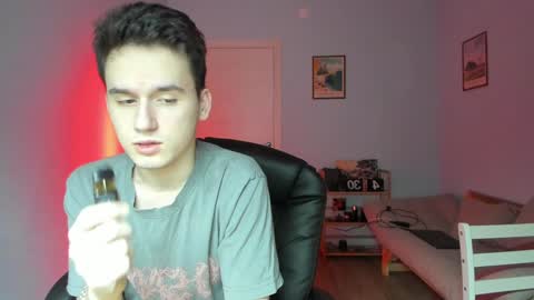 Thomas brunette and Alex blond online show from January 2025 05:30:01 AM