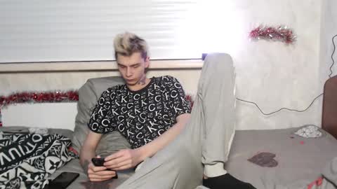 Snapshot of scorpion_250 chatting on January 2025 06:13:02 PM Scorpion 250 online show from January 2025 06:13:02 PM