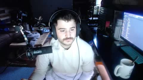 Snapshot of scotchthecat chatting on December 2024 12:02:01 PM Sup online show from December 2024 12:02:01 PM