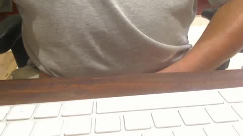 Scott online show from November 2025 07:46:02 PM