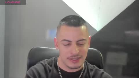 Ricardo online show from September 2025 10:35:02 PM