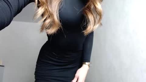 Snapshot of scratc_h chatting on October 2025 03:24:01 PM scratc_h online show from October 2025 03:24:01 PM