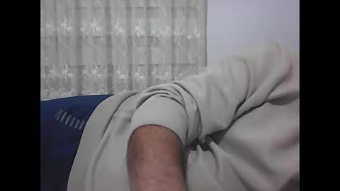 Snapshot of screw2 chatting on December 2024 06:06:02 PM Evren online show from December 2024 06:06:02 PM