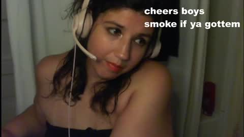 Snapshot of scumbagsmith chatting on September 2025 07:23:01 AM Danni online show from September 2025 07:23:01 AM