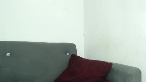 seank_noszka online show from October 2025 07:00:01 PM