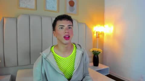 Sean online show from October 2025 03:49:02 AM