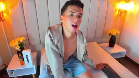 Sean online show from November 2025 04:46:01 AM