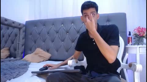 sebalexis7 online show from November 2025 03:17:01 AM