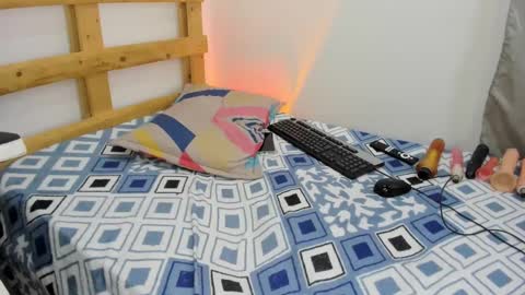 sebastian 0422 online show from October 2025 02:23:02 PM