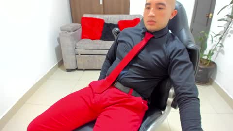 Snapshot of sebastian_oconnor77 chatting on January 2025 06:10:02 PM juan sebastian online show from January 2025 06:10:02 PM