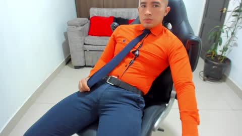 Snapshot of sebastian_oconnor77 chatting on January 2025 03:18:01 PM juan sebastian online show from January 2025 03:18:01 PM