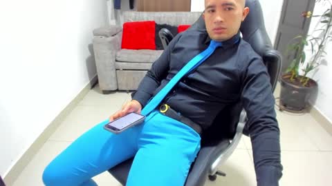 Snapshot of sebastian_oconnor77 chatting on January 2025 12:11:02 PM juan sebastian online show from January 2025 12:11:02 PM