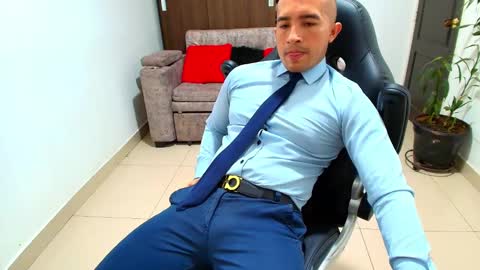 Snapshot of sebastian_oconnor77 chatting on February 2025 06:19:01 PM juan sebastian online show from February 2025 06:19:01 PM