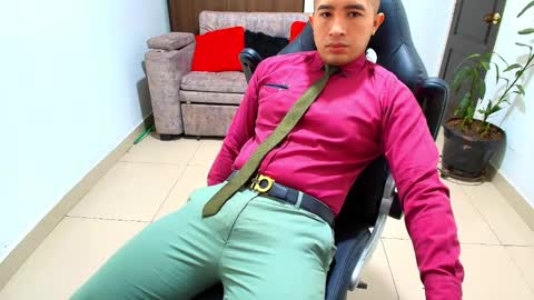 Snapshot of sebastian_oconnor77 chatting on February 2025 12:05:02 PM juan sebastian online show from February 2025 12:05:02 PM