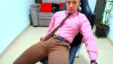 Snapshot of sebastian_oconnor77 chatting on February 2025 03:19:01 PM juan sebastian online show from February 2025 03:19:01 PM