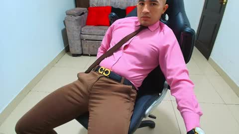 Snapshot of sebastian_oconnor77 chatting on February 2025 12:08:02 PM juan sebastian online show from February 2025 12:08:02 PM