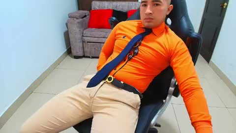 Snapshot of sebastian_oconnor77 chatting on February 2025 03:21:02 PM juan sebastian online show from February 2025 03:21:02 PM