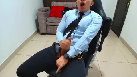 Snapshot of sebastian_oconnor77 chatting on February 2025 01:37:02 PM juan sebastian online show from February 2025 01:37:02 PM