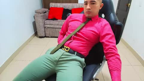 Snapshot of sebastian_oconnor77 chatting on February 2025 12:21:02 PM juan sebastian online show from February 2025 12:21:02 PM