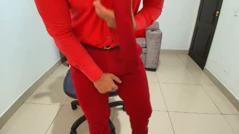 Snapshot of sebastian_oconnor77 chatting on February 2025 06:19:01 PM juan sebastian online show from February 2025 06:19:01 PM